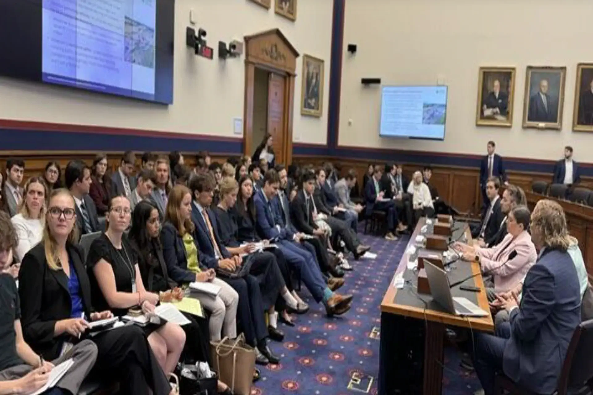 Meeting going on on the industry leaders urging Congress on the long term highway bill.