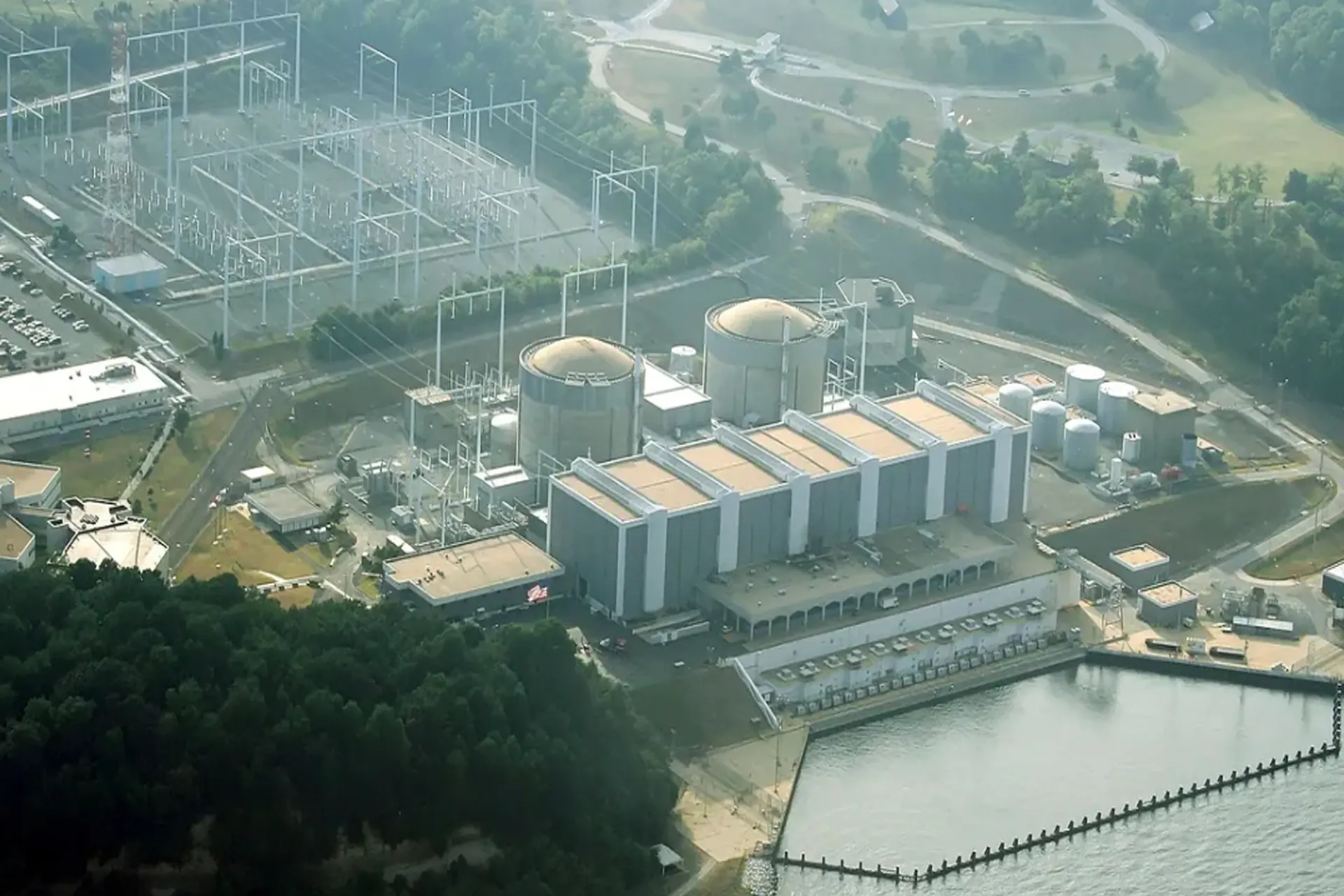 In Lusby, Md Constellation Energy’s Calvert Cliffs nuclear plant.